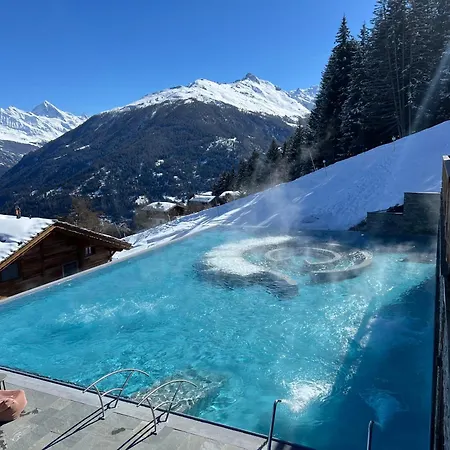 Luxury 4 Valleys 公寓 *