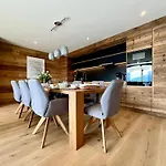 Luxury 4 Valleys Apartment *